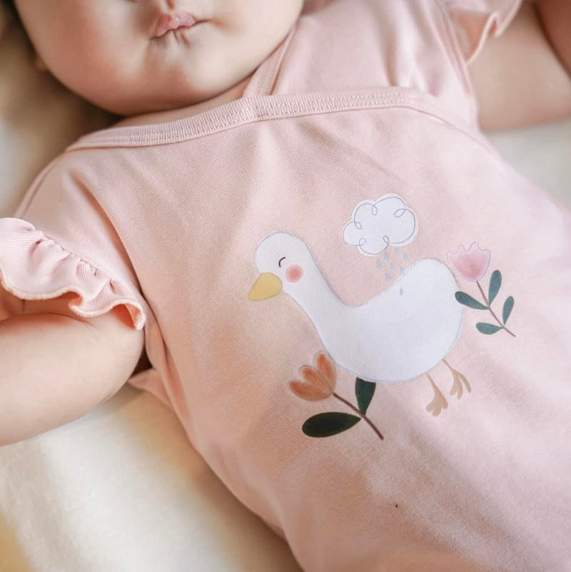 gia công bodysuit tay bèo bé gái