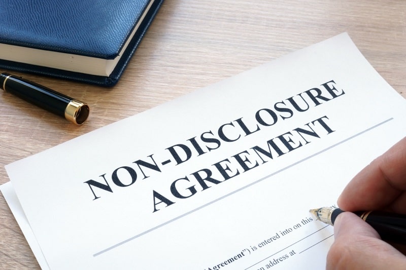 Làm thế nào để bảo mật mẫu thiết kế khi đi gia công quần áo? 16 Ký NDA (Non-Disclosure Agreement) – Thỏa thuận bảo mật