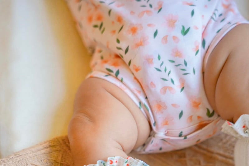 Xưởng may áo liền quần (Bodysuit, Jumpsuit, Romper) trẻ em và nữ giới 44 May áo liền quần bằng vải Cotton